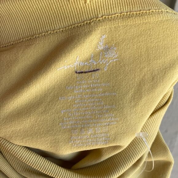 NWOT - Free People Seamless Rib Bike Shorts in Yellow Size: XS/S - Picture 7 of 7